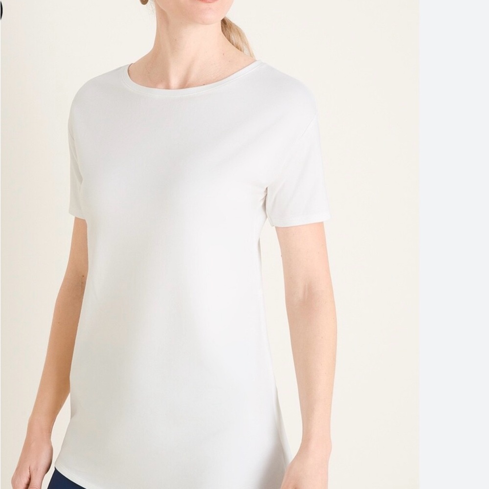 Chico’s Zenergy Tunic Top